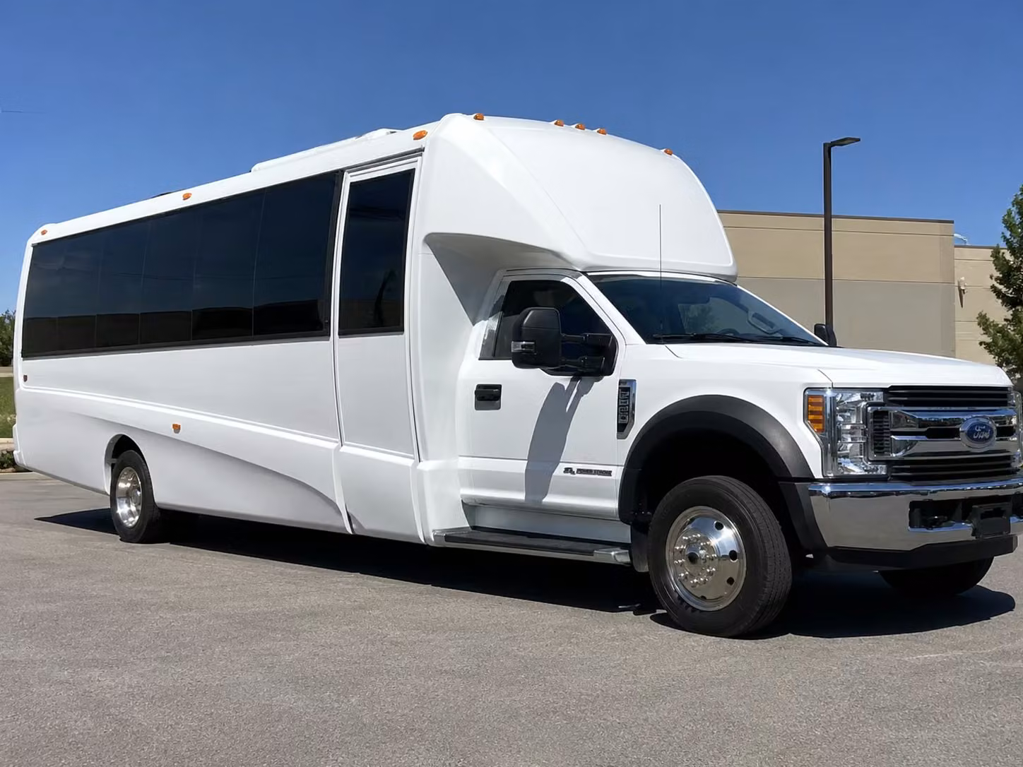 20 passenger minibus