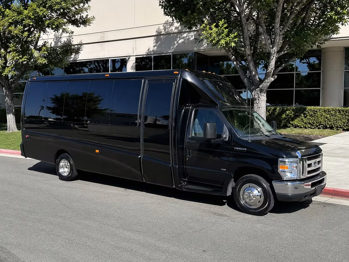 redmond party bus rental